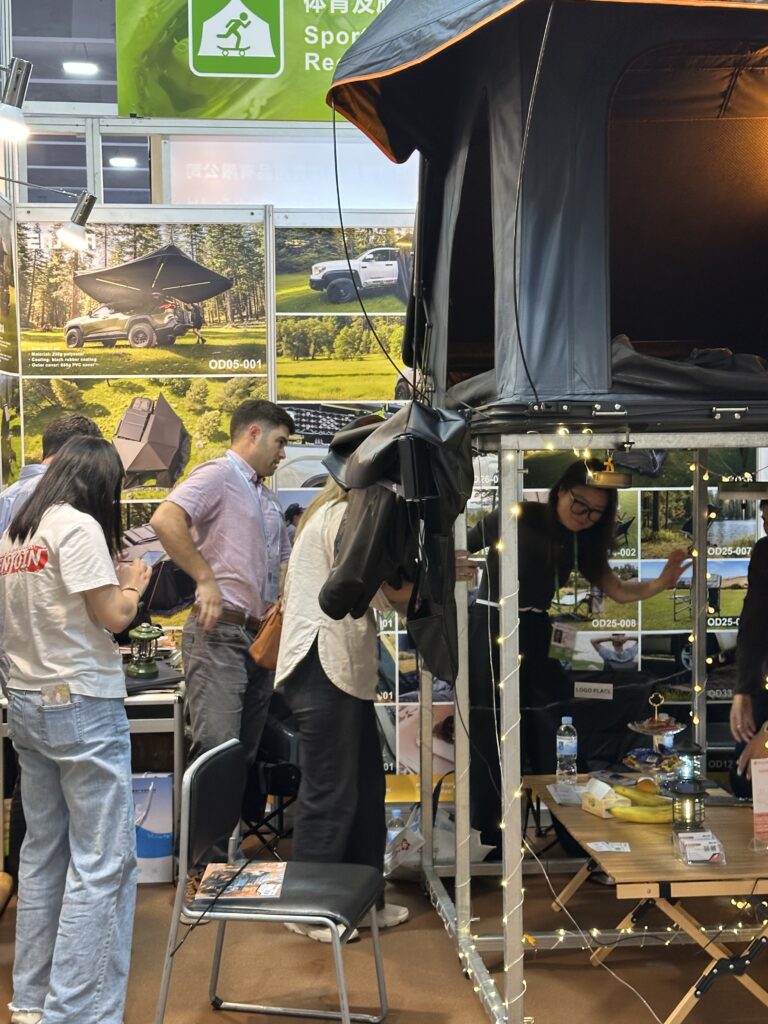 canton fair enjoin rooftop tent (1)