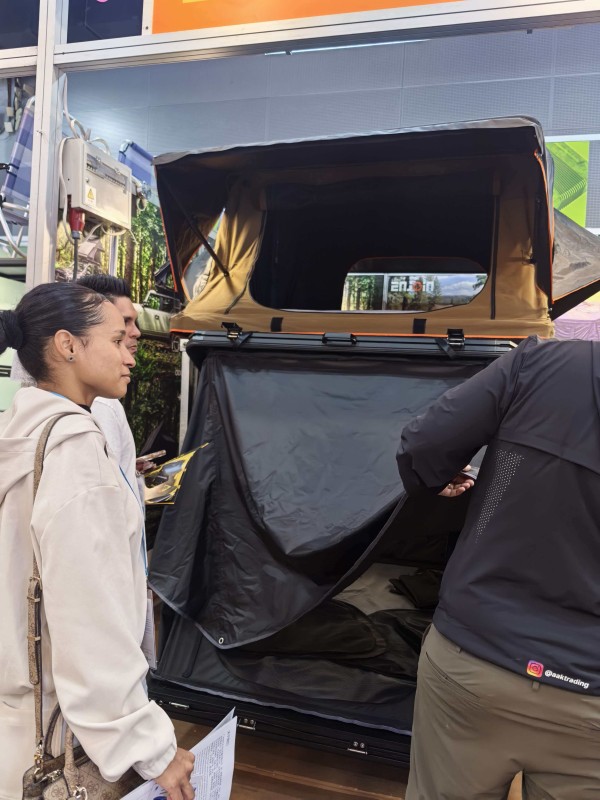 enjoin roof top tent at canton fair 2026 may (67)
